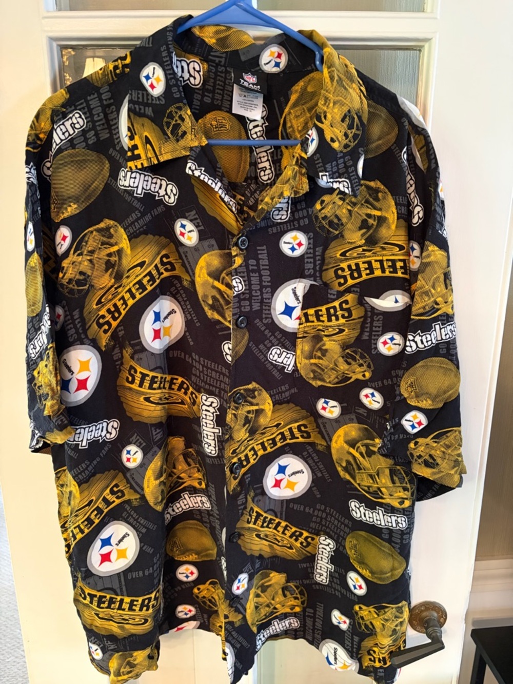 NFL Pittsburgh Steelers Black and Gold Button-Up Shirt